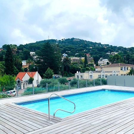 Oxford 1 Bedroom Apartment In A Brand New Building With A Pool كان المظهر الخارجي الصورة